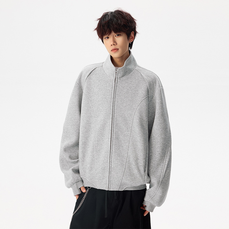 Muška jakna, opuštenog kroja, korejskog stila, stojeći ovratnik, zatvarač.