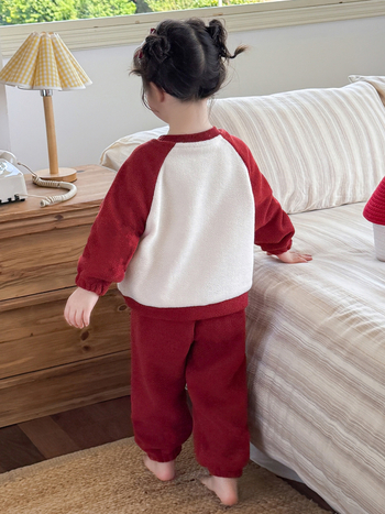 Dječji pidžama set za djevojčice od flanelne s prugama, topla zima 2025, za djecu 3-8 godina