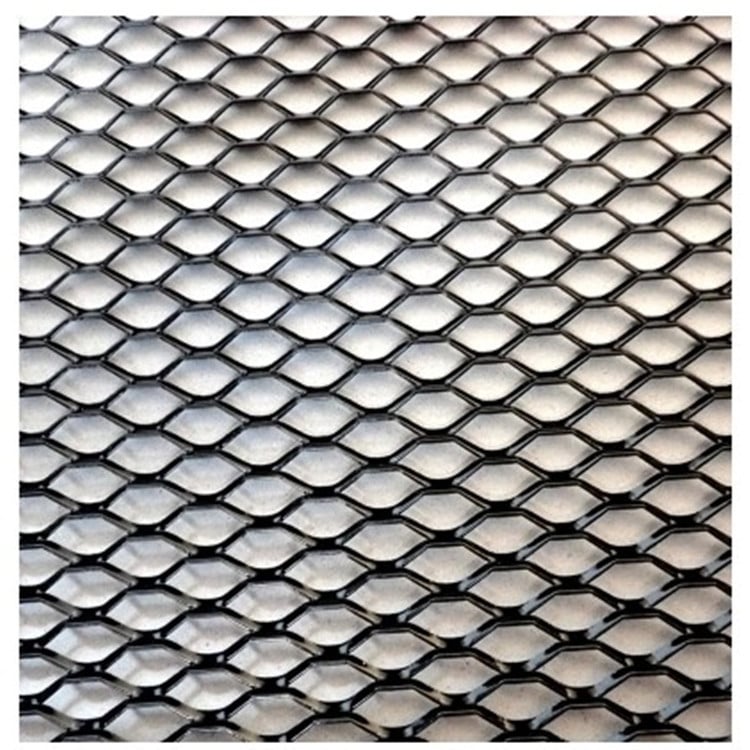 Hliníková mriežka do auta s hexagonálnym honeycomb vzorom, zosilnená, montáž do strednej/prednej časti, univerzálna kompatibilita, hmotnosť 0,5 kg