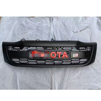 ABS műanyagból készült első grille Toyota Hilux Vigo (2008-2014) LED világítással, rögzítés a lökhárítóra
