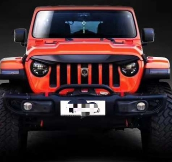 Dekorativne trake grille Jeep Wrangler JL (2018–2020) — ABS plastika, ugradnja u srednji dio mreže, marka FM, dio 002