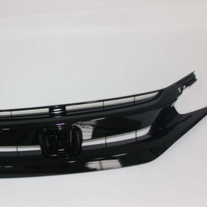 Rešetka hladnjaka za Honda Civic 10. generacije – ABS plastika; ugradnja na prednji branik; OE 71121-TET-H61; 2019+; težina 3,5 kg