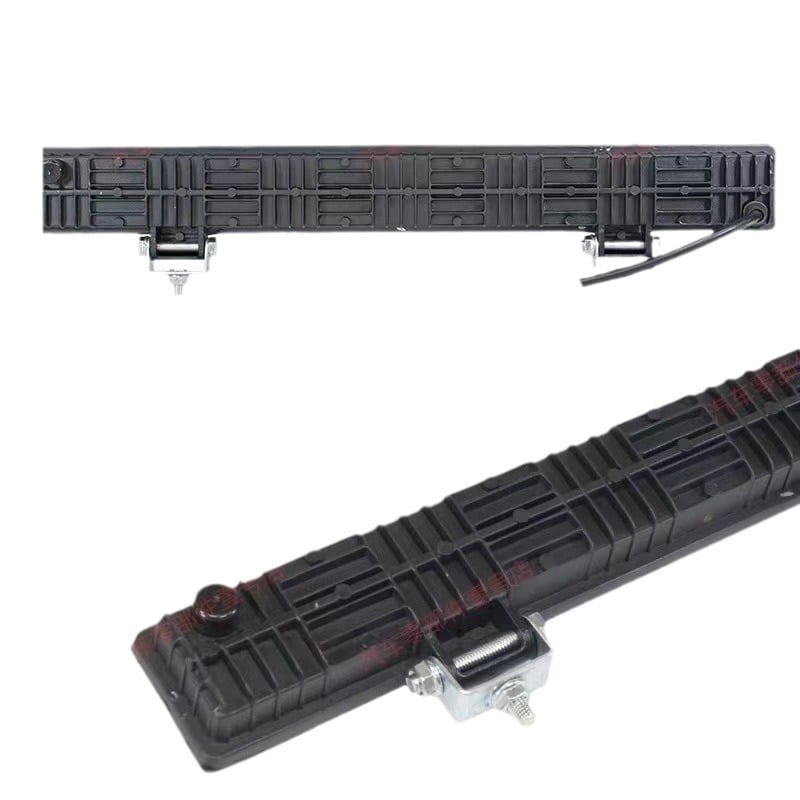 LED spotlámpa autókhoz és teherautókhoz, 12V, 30W, alumínium ház, rendkívül fényes