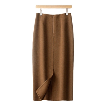 Vunena suknja, midi dužine, visok pojas, stražnji prorez