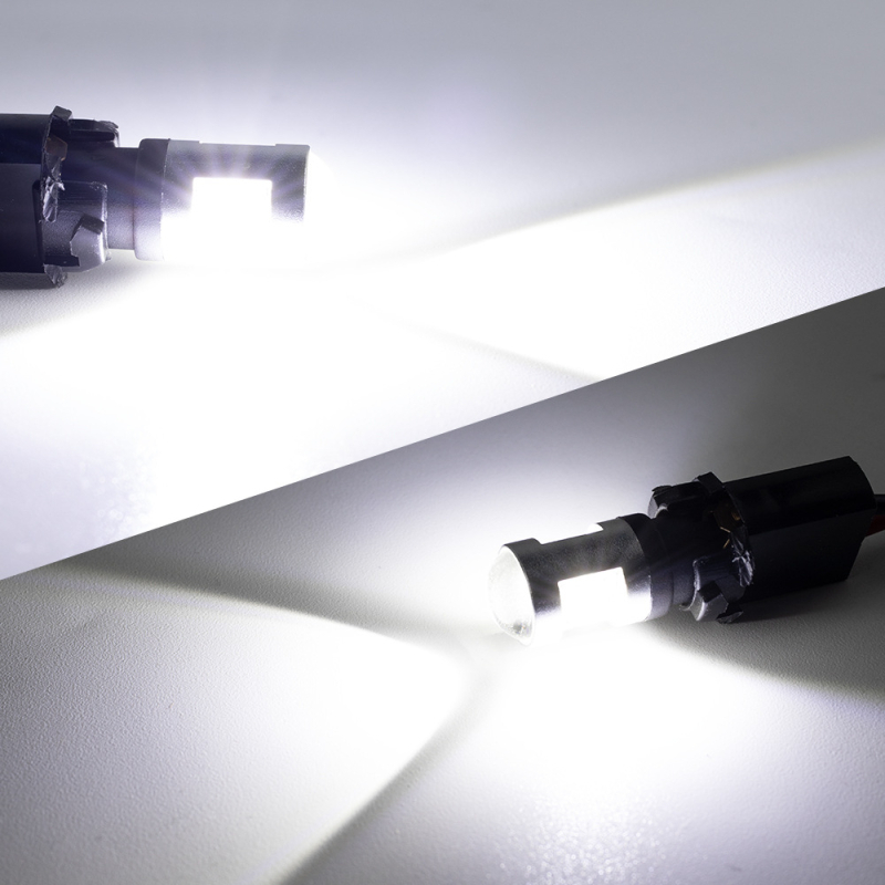 Interiérová LED lampička do auta, CSP T10, 3W, 10–28V, 350 lm, 6000–6500K