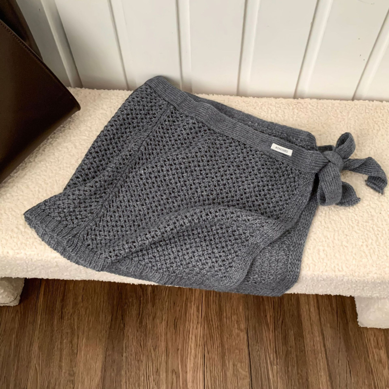 Jacquard suknja od šuplje pletene, slojeviti dizajn, poliester materijal, mikro-elastičan