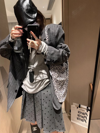 Ženska midi suknja A-linije – apstraktni uzorak, pamuk-poliester smjesa, srednja duljina, jesen 2025