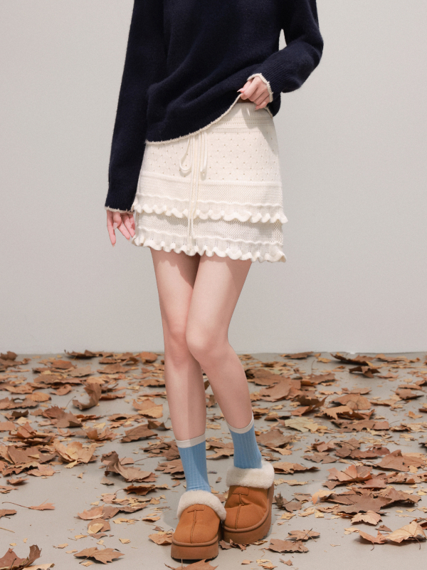 Pletena cake suknja, viskoza vlakna, mikroelastičnost, jednobojni uzorak, japansko-korejski casual stil