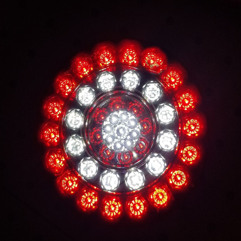 LT111 Kružno LED stražnje svjetlo za kamionske prikolice – 10-30V, 2W, univerzalno za europske kamione