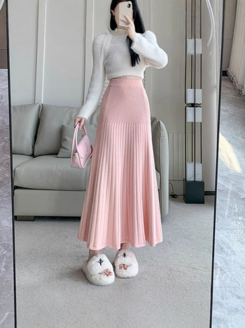 Pletena plisirana midi suknja, elastični visoki pojas, A-linija s ribljim repom, mješavina viskoze i poliestera