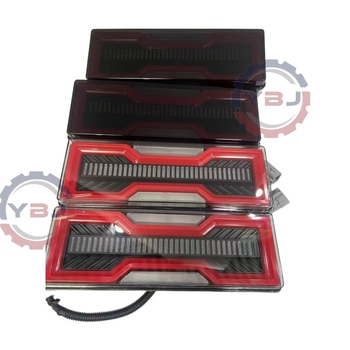 LED stražnja svjetiljka za LC79 70-series pickup, 12W, plastično kućište, vijek trajanja 5–10 godina