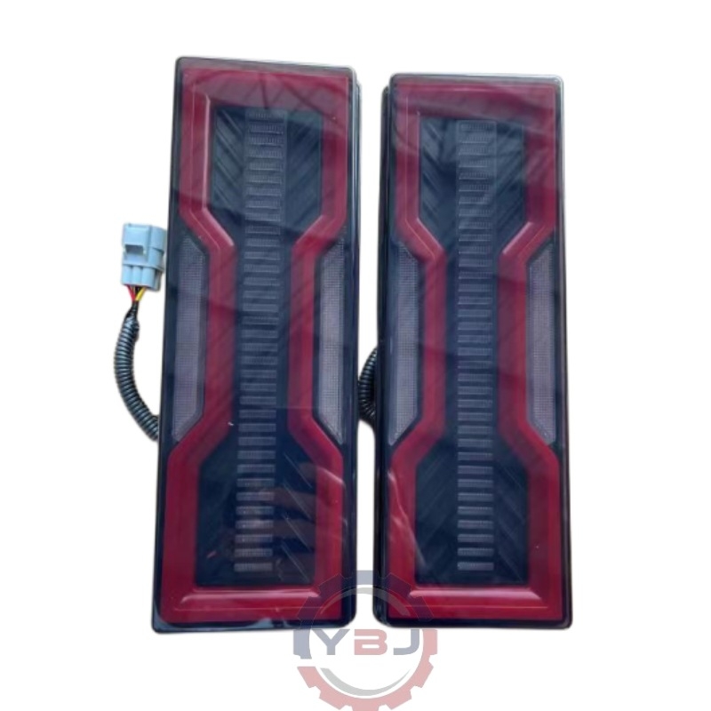 LED stražnja svjetiljka za LC79 70-series pickup, 12W, plastično kućište, vijek trajanja 5–10 godina
