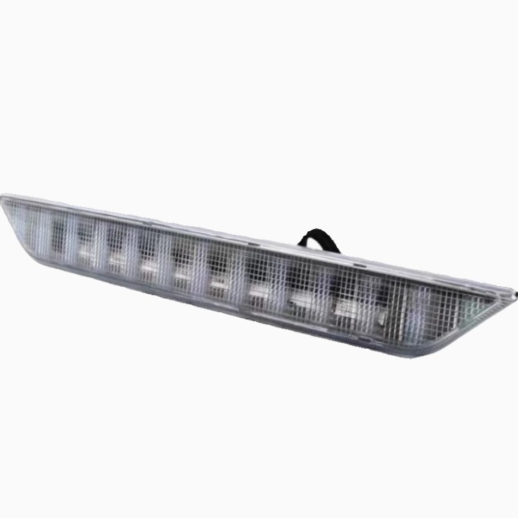 LED svjetlo za kočnice s gornjom ugradnjom, 12W, model 265901DA0A-A124, materijal PP, marka Tatu