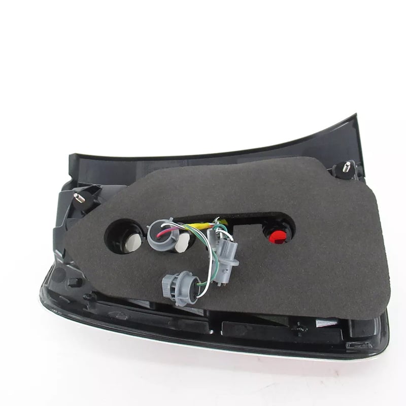 Sochi stražnje svjetlo za Toyota Prius 2004-2009, R81551-47100 / L81561-47100