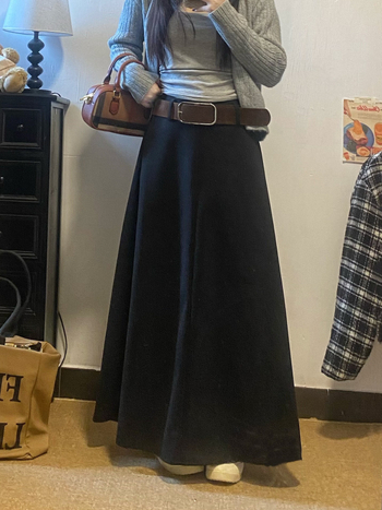 Vunena duga A-linijska suknja, visoki struk, drapirani kroj, jesen-zimski stil, stil kraljevske sestre