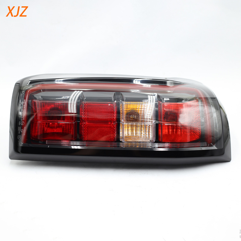 Komplet stražnjih svjetala za Jiangling Avenue – model PP6-13405-AB