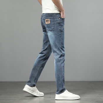 Muške traperice s fleecem, ravni kroj, srednji struk, zatvarač na zip