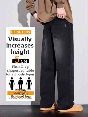 Muške casual hlače slobodnog kroja s ravnim krojevima; tkanina od Lyocell-mješavine (60,1% Lyocell, 37,6% poliester, 2,3% spandex); srednji pojas; zatvaranje vrpicom; perive u perilici; bez glađenja.