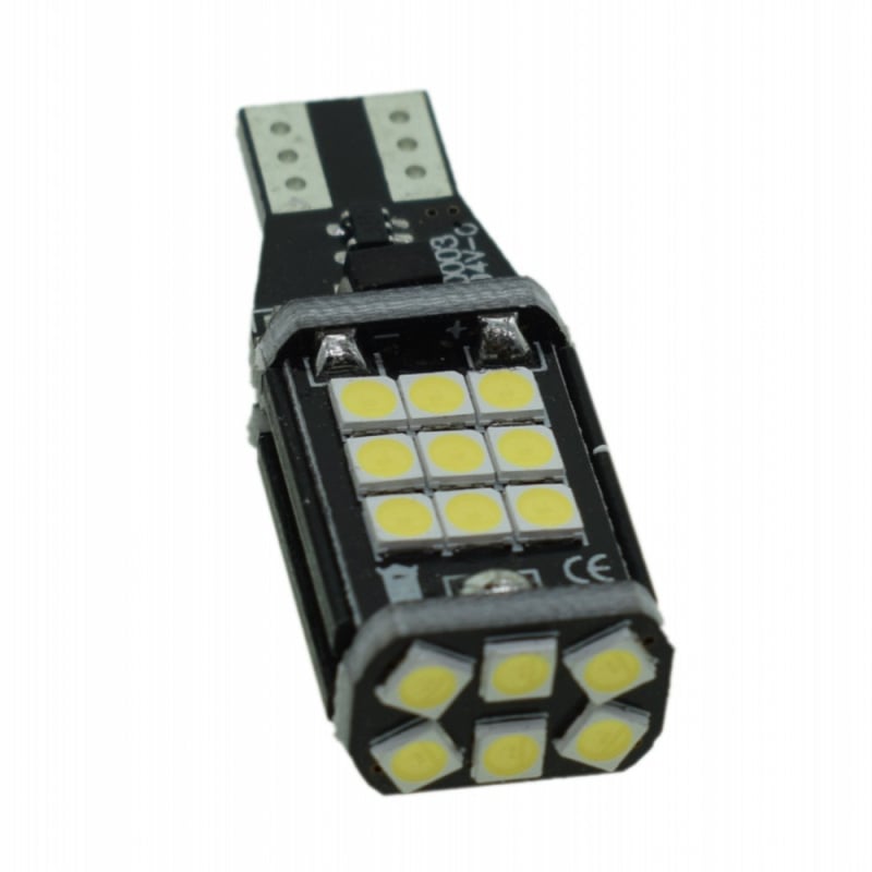 Automobilska LED svjetla za vožnju unatrag T15 3030 24SMD, konstantni tok, široki raspon napona 9–24V, aluminijski hladnjak, signalizacija smjera