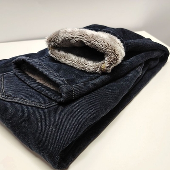 Muške traperice s flis predloškom, pamuk, uski kroj, srednja struka, zip zatvarač, izšivanje