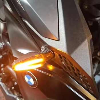 BMW motorkerékpár jelzőfénye S1000XR/F900XR, 12V 1.6W, élettartam 10000h, Modell 862