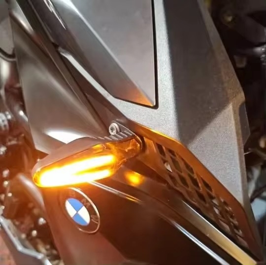 BMW motorkerékpár jelzőfénye S1000XR/F900XR, 12V 1.6W, élettartam 10000h, Modell 862