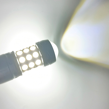 LED stražnje svjetlo za auto, 42 SMD, aluminijsko kućište, leća, 12-24V, 21W