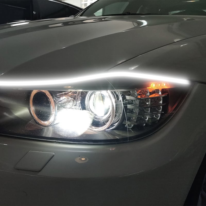 Auto LED prednje dnevno svjetlo sa signalom skretanja, 12V, 10W, 0,25A, ljepilo montiranje na prednjoj maski, Symphony svjetlosni vodič trakica