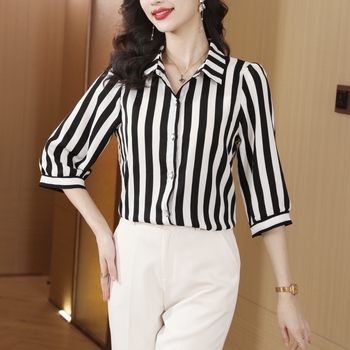 Košulja od satena, mješavina vinilon/poliester, 3/4 rukava, polo ovratnik