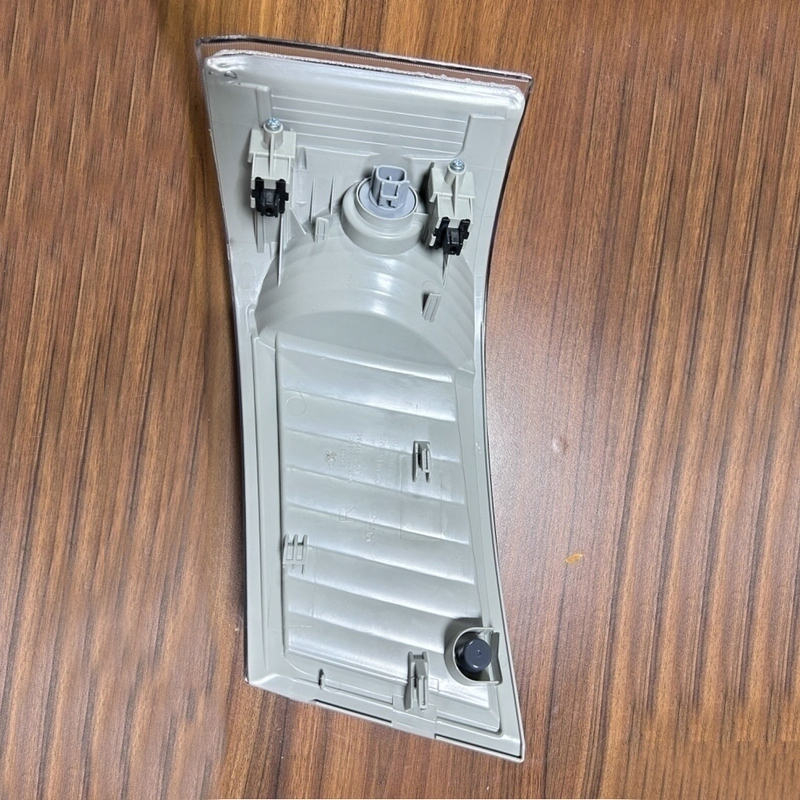 LED kutna svjetiljka za kamione i prikolice (12W; 24V; materijal: željezo i PVC; model HL-S-037; dodatak HL-F-005)