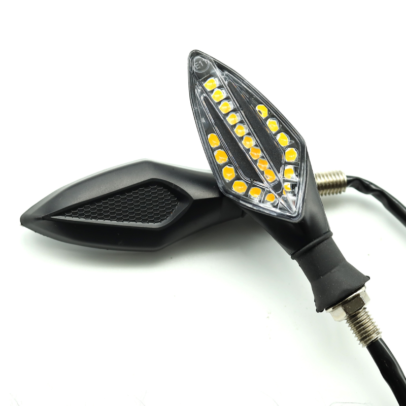 Motociklistički LED pokazivač smjera, model LB-085, 12V DC, univerzalna kompatibilnost (LB-085 | 12V DC | Univerzalno)