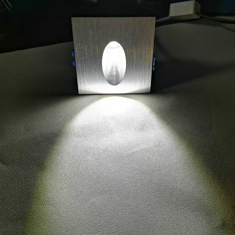 LED kvadratna aluminijska zidna svjetiljka, akrilno sjenilo, 85–265V, rasvjeta hodnika, Qifeng