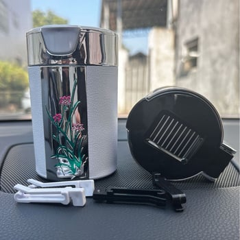 Pepeljara za auto s poklopcem, plastična, model 019, 150 g, pogodna za auto, dom ili ured, mogućnost prilagodbe