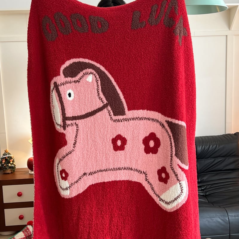 Deka od Coral fleece s motivom konja - polupluš, jesen-zima, novi kineski stil