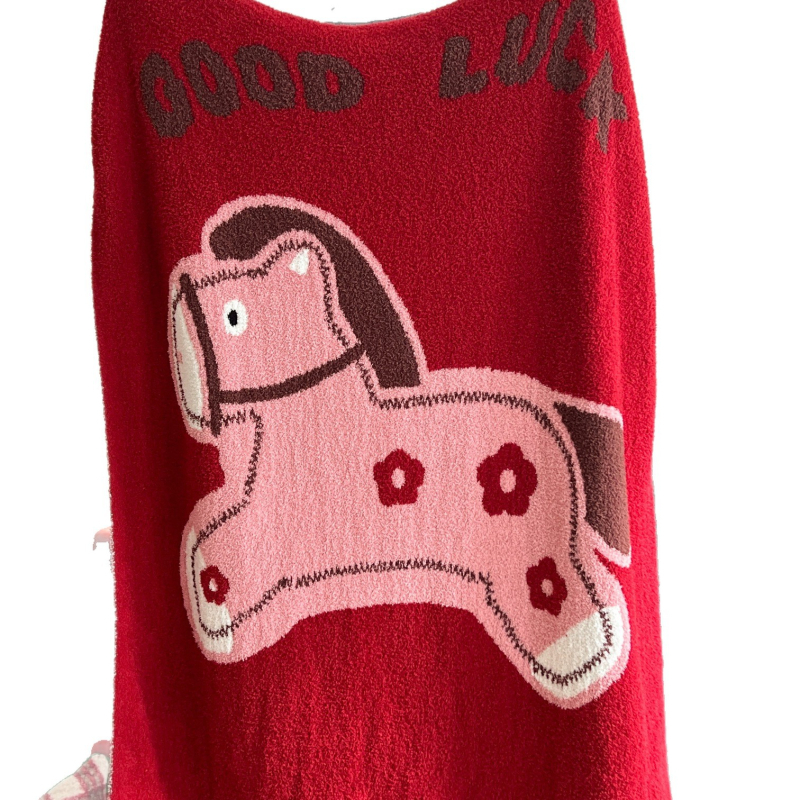 Deka od Coral fleece s motivom konja - polupluš, jesen-zima, novi kineski stil