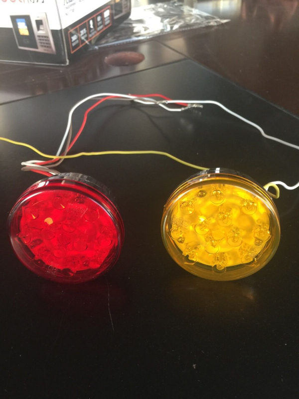 LED okrugli pokazivač smjera za motocikl i skuter - 5W, 12V, ABS, model ZXD-13