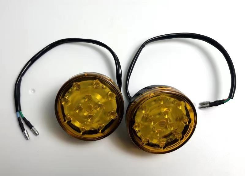 LED okrugli pokazivač smjera za motocikl i skuter - 5W, 12V, ABS, model ZXD-13