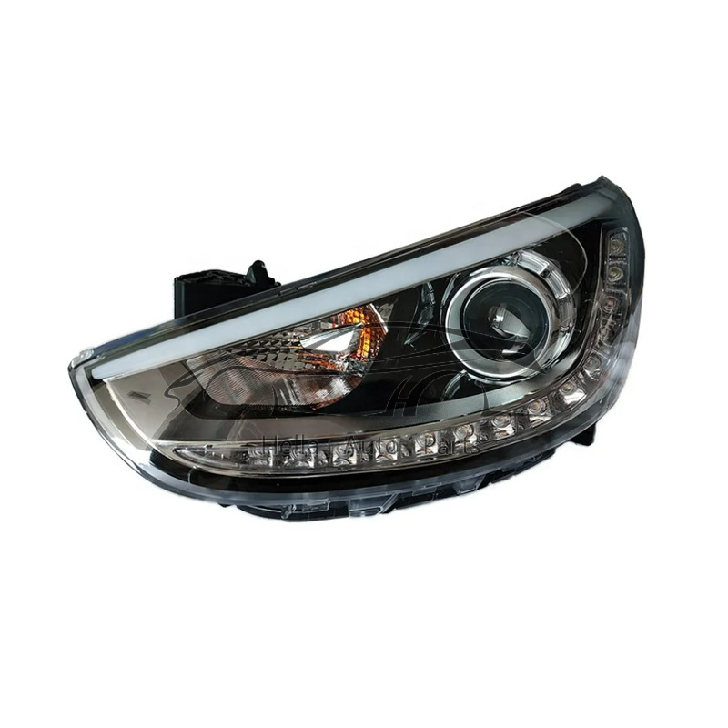 Far față Hyundai Accent Solaris 2014, numere de piese 921014L500 / 921024L5, 35W, 12V, plastic ABS.