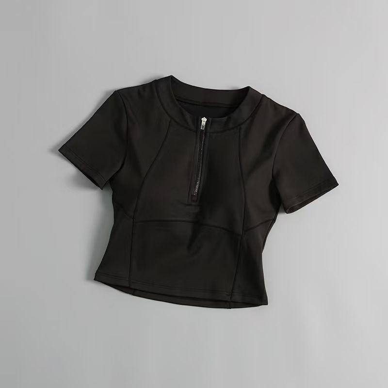 Női karcsú szabású pamut kötött T‑shirt, rövid ujjú, kerek nyakú, rövid hosszúságú, 90–95% pamut, poliészter <30%, egyszerű egyszínű casual