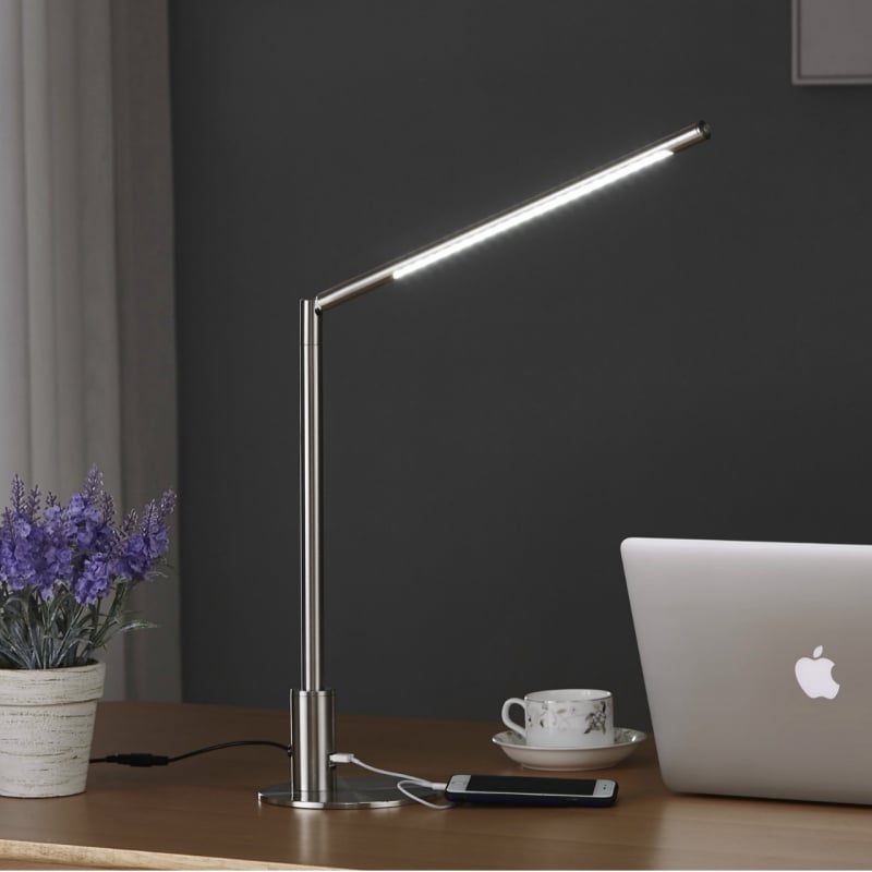 SR00 LED stolna lampa s metalnim kućištem, USB punjenje, CRI ≥95, snaga 8–12W