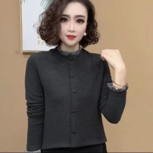 Poliészter hosszú ujjú pulóver-szerű póló kis garbóval, egyszínű mintázattal