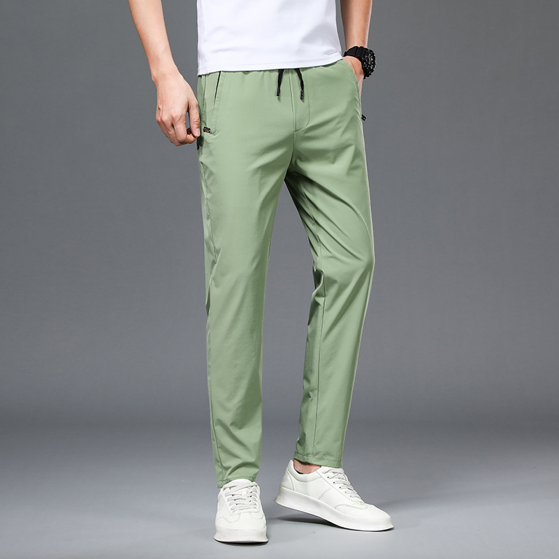 Muške casual hlače – tankom ice-silk tkanina, brzo sušeće, ravno opuštena kroj, srednji pojas, prozračan materijal (90% najlon, 10% elastan; brzo sušenje; ravno opuštena kroj; srednji pojas; prozračan materijal)