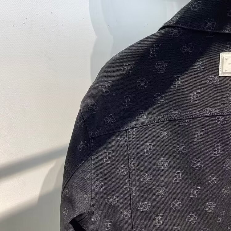 Džins jakna s jacquard uzorkom hviezdanih kristala, široka silueta, rever, casualno za proljeće i jesen
