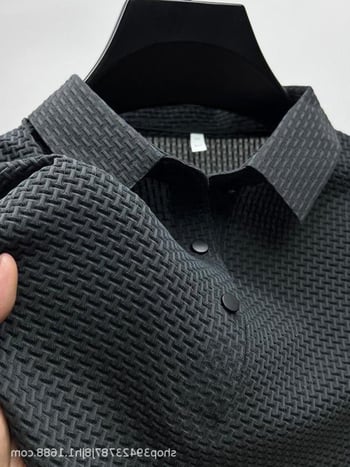 Поло риза от ледено копринена бързосъхнеща материя, жакардова яка, къси ръкави, тесен силует, гънки, дишаща нейлонова тъкан