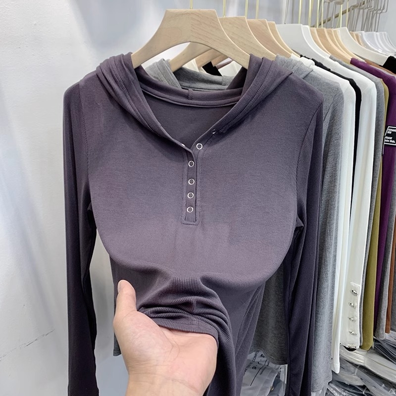 Ženski T-shirt s kapuljačom i dugim rukavima, ravna linija, poliester 95%+, stil commuter wind