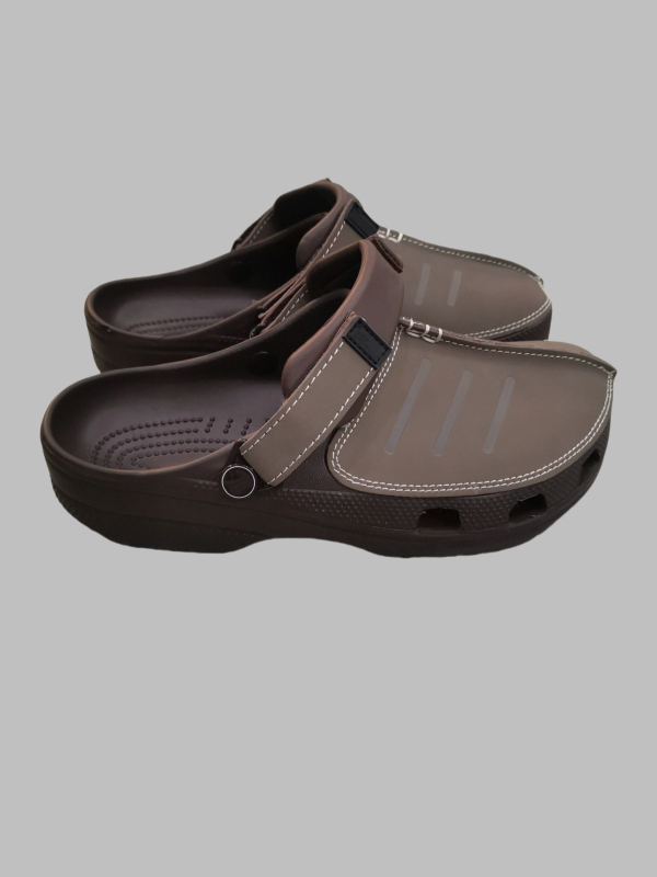 Sandale de plajă pentru bărbați – partea superioară din piele de vită, talpă EVA, închidere Velcro, 3 cm înălțime a călcâiului, respirante și antiderapante