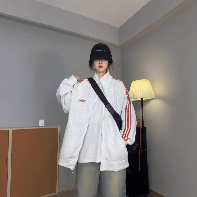 Kardigan jakna sa zipom, polo ovratnik, široki kroj, dugi rukavi, polyester 95%+, proljeće 2025 japansko-korejski casual stil