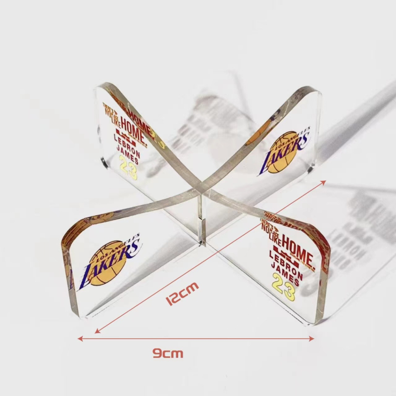 Suport de afișaj pe birou pentru memorabilia de baschet – Personalizabil cu logo tipărit, accesorii pentru fanii baschetului