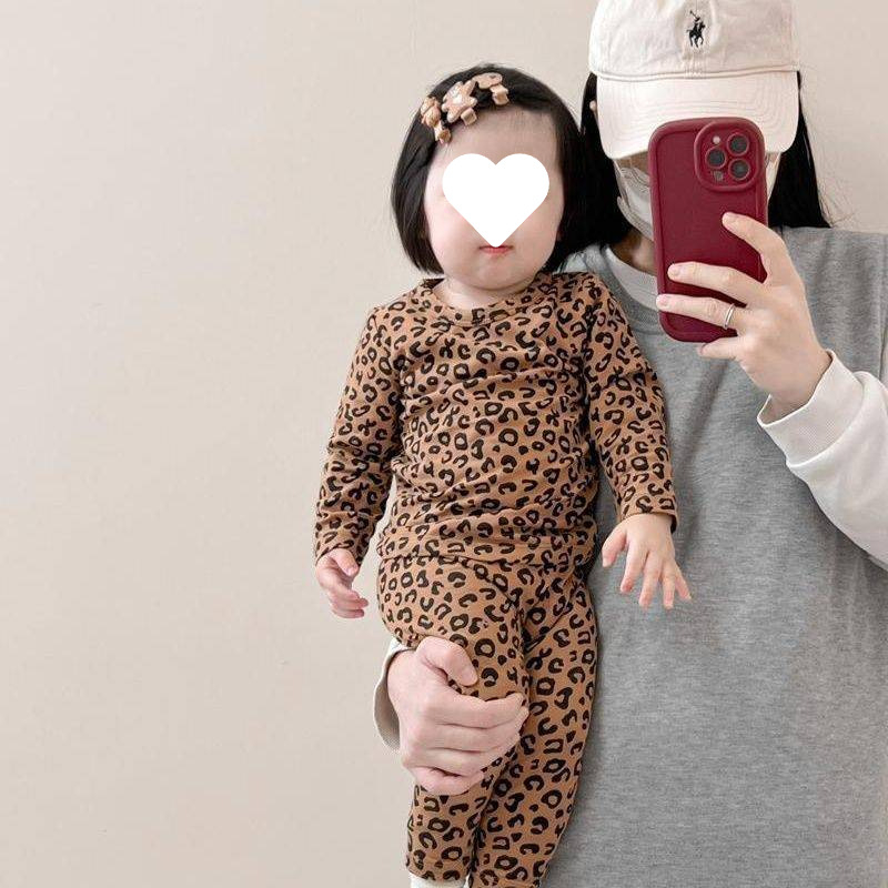Dječji dvodijelni set s leopardnim uzorkom, od regenerirane celulozne vlaknine, za proljeće, jesen i zimu, unisex