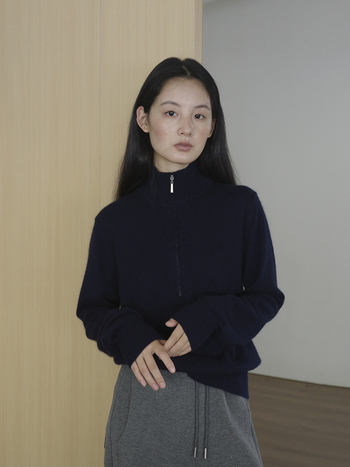 Ženski pleteni džemper u korejskom stilu s polu-visokim ovratnikom, slim fit, dugi rukavi, mješavina materijala